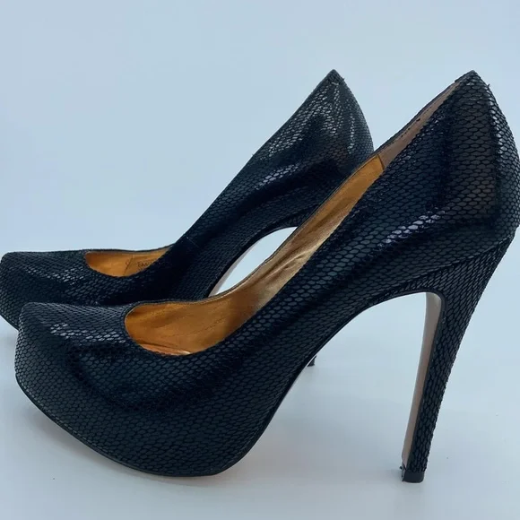 BCBG GENERATION BG-PARADE Leather Heel Shoes for WOMEN - Black - Size 6M - Picture 11 of 13